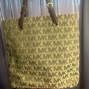 Michael kors bag